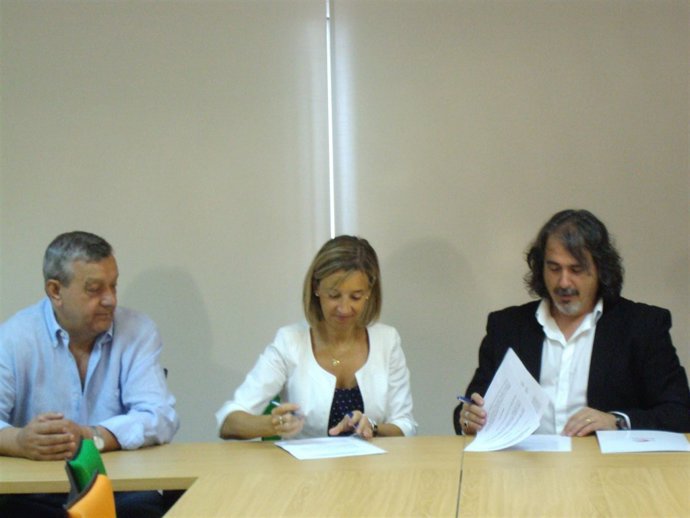 Teresa Fernández Y Ernesto López Garra