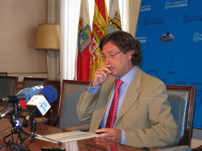 El Concejal Antonio Gómez