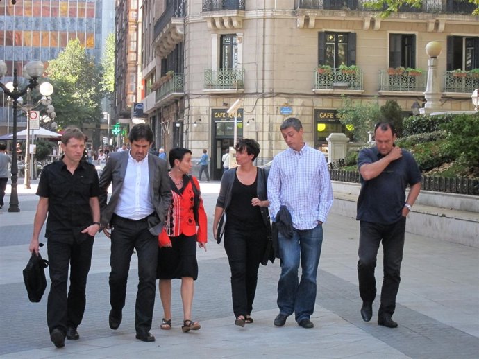 La Delegación De Bildu Acude A Sabin Etxea