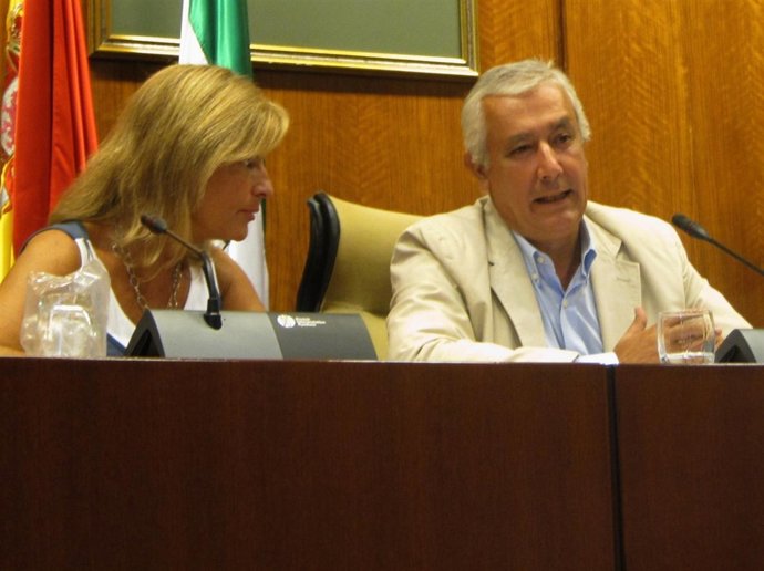 Esperanza Oña Y Javier Arenas, Hoy En La Reunión De Grupo