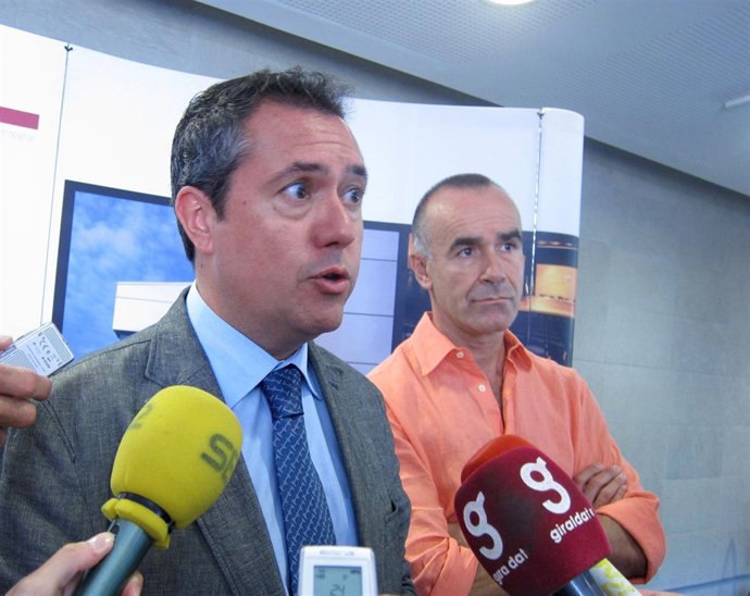 El Portavoz Del PSOE En El Ayuntamiento De Sevilla, Juan Espadas