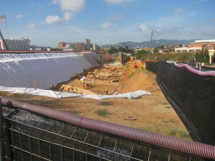 Ruinas Romanas En Las Obras De La Sagrera