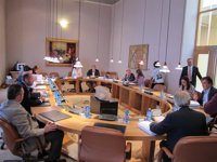 El BNG promoverá en el seno de la Mesa la revisión del acuerdo que otorga coche oficial a cada miembro