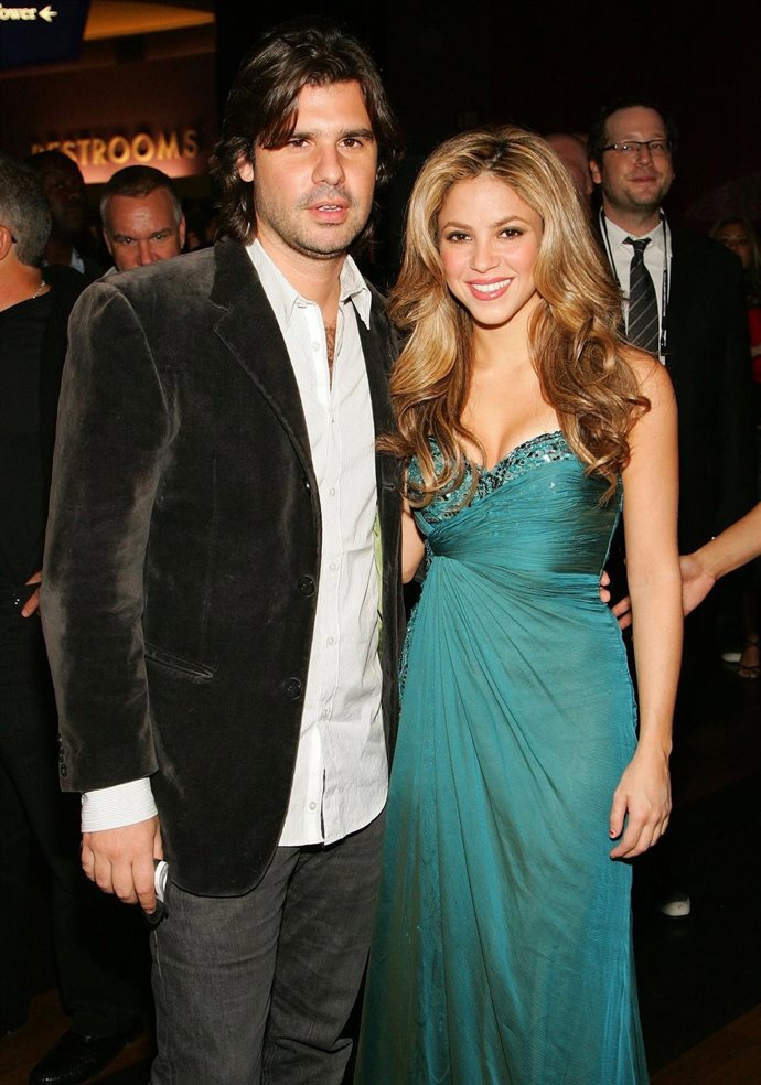 Shakira Y Antonio De La Rúa