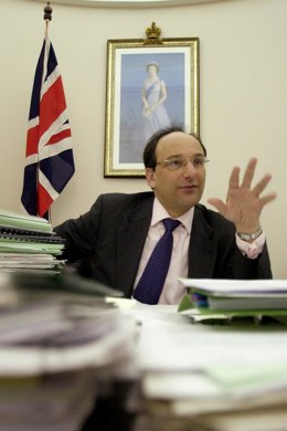 El Ministro Principal De Gibraltar, Peter Caruana
