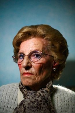 Foto De Señora Mayor De Ricardo Cases