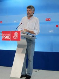 El PSOE está dispuesto a cambiar la ley para contar con un nuevo sistema de concesión de Medallas de Extremadura