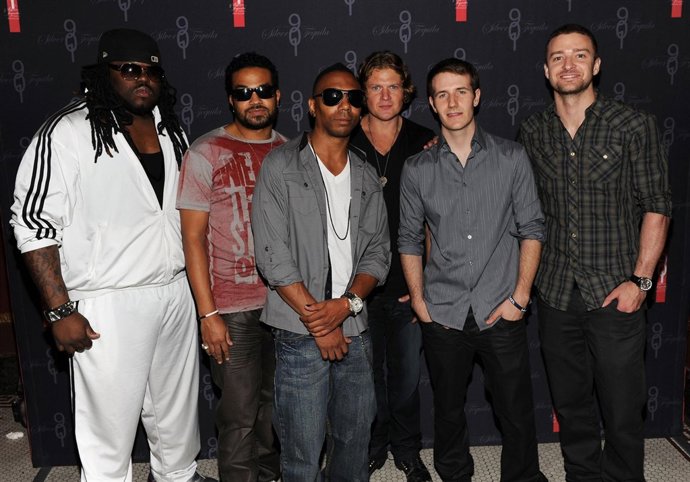 Justin Timberlake Con Su Grupo Freesol