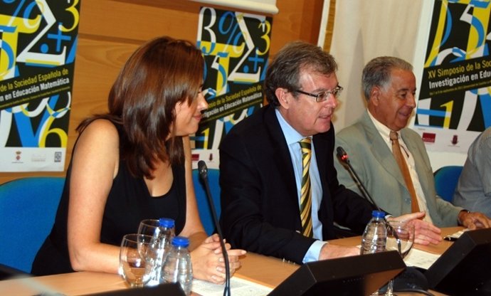 Romero En La Inauguración Del Simposio