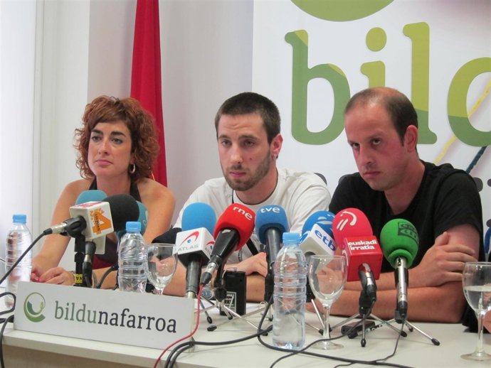 Bakartxo Ruiz, Oier Eizmendi Y Aitor Etxarri, De Bildu.