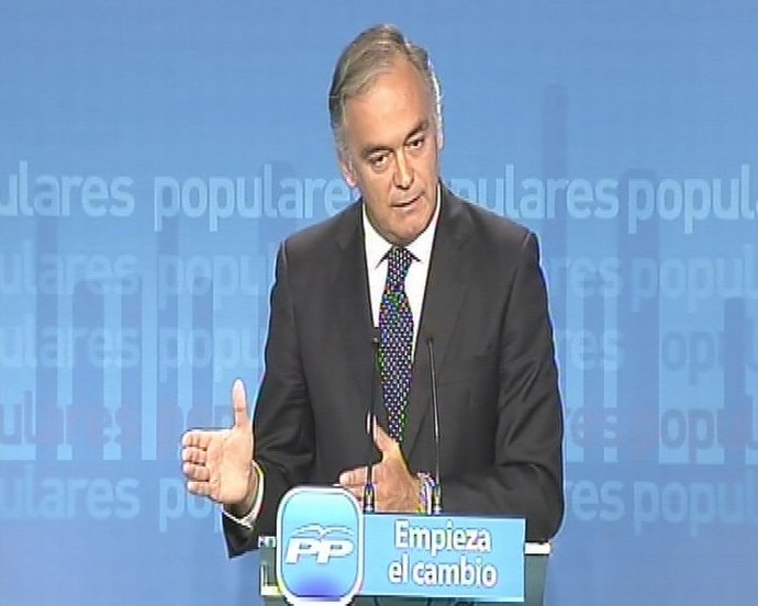 Pons: "La Constitución no exige referéndum"