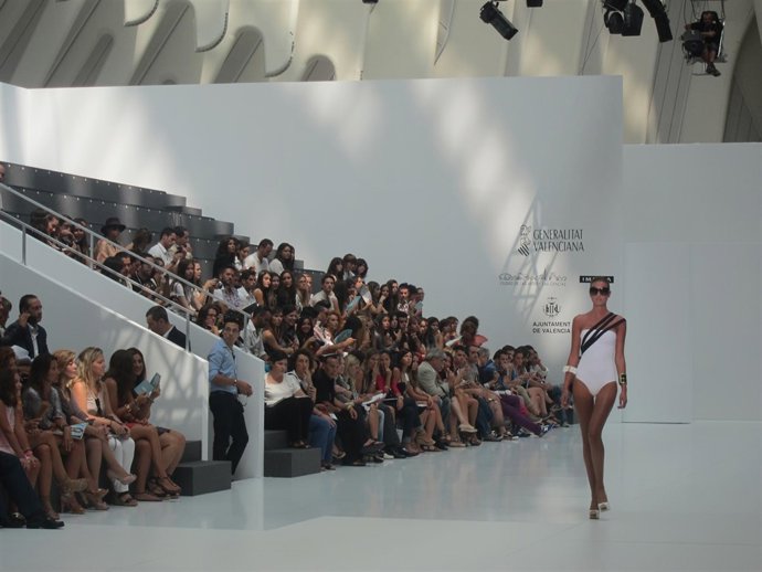 Primer Desfile De La Valencia Fashion Week (VFW)