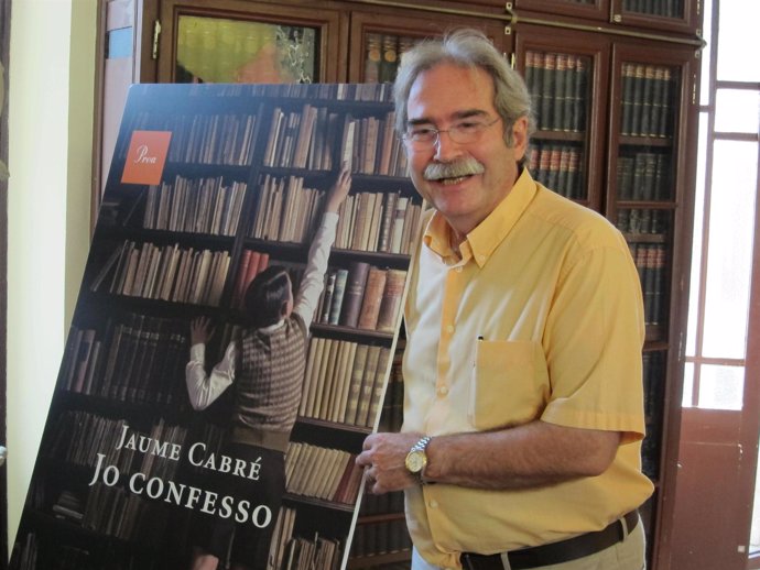 El Escritor Jaume Cabré Presenta La Novela 'Jo Confesso'