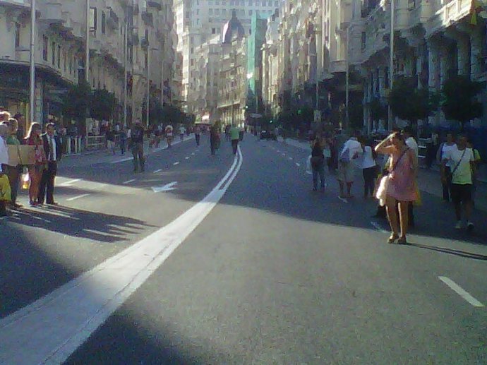 Calle Gran Vía Cortada Al Tráfico
