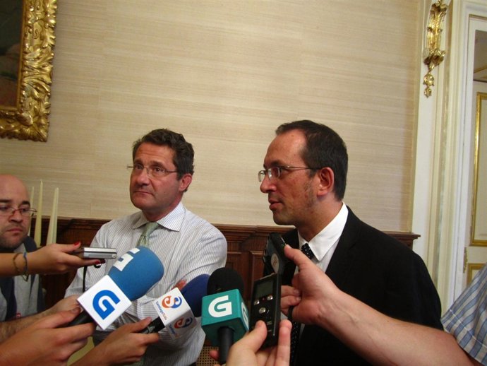 Gerardo Conde Roa Y Anxo Lorenzo