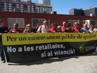 Fapa asegura que el inicio de curso "no puede ser normal" con 900 profesores menos