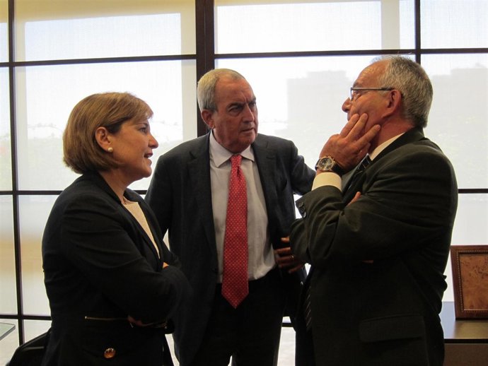 La Consellera, Tras La Reunión 