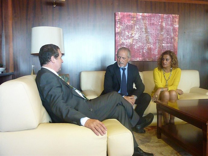 El Alcalde De Vigo, Abel Caballero Y El Delegado Del Gobierno, Miguel Cortizo