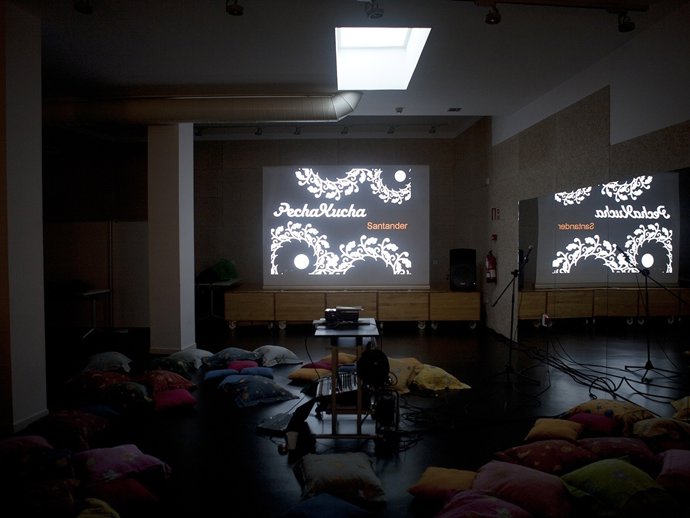 'Powered By Pecha Kucha'