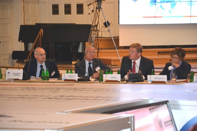 Valcárcel Participa En Polonia En La Primera Reunión De CORLEAP