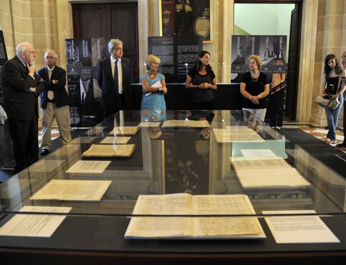 Inauguración De La Muestra Sobre La Primera Vuelta Al Mundo