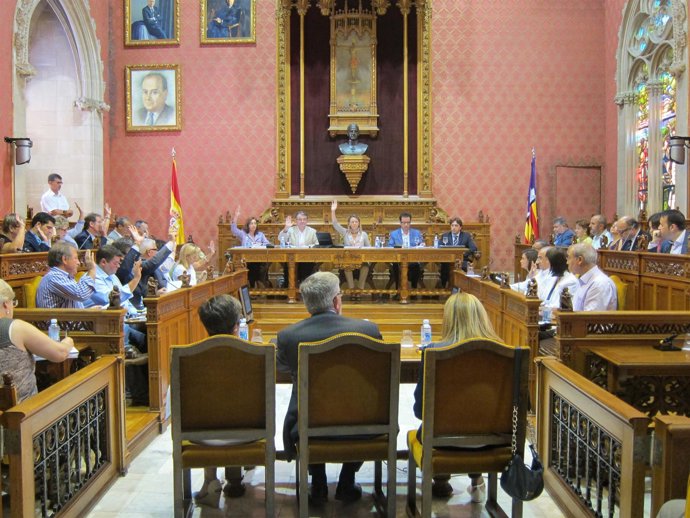 Votación En El Pleno Del Consell De Mallorca