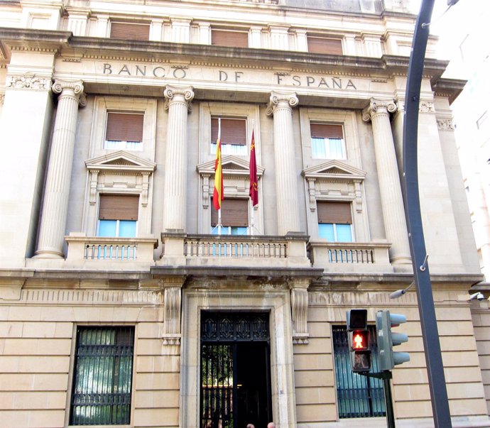 Fachada Del Banco De España