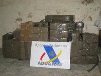 Interceptadas seis lanchas de narcos y aprehendidas tres toneladas de hachís en Cádiz