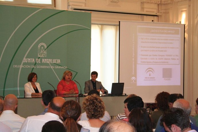 La Consejera De Agricultura Y Pesca Explica El Plan 'Encamina 2'
