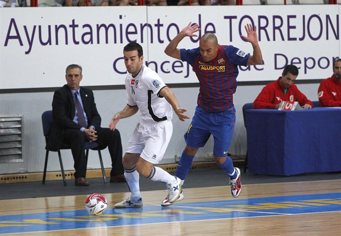 El Barça Alusport Gana Al Carnicer Torrejón