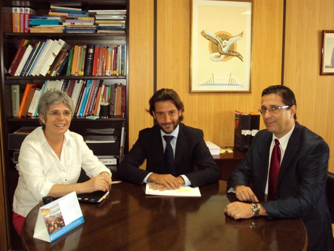 Matos Y Asociación De Libreros