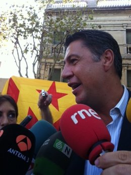 Xavier García Albiol En La Diada De Catalunya En Badalona
