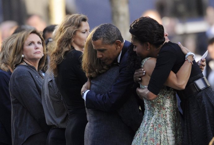 Barack Y Michelle Obama En Los Actos Por El Décimo Aniversario Del 11-S