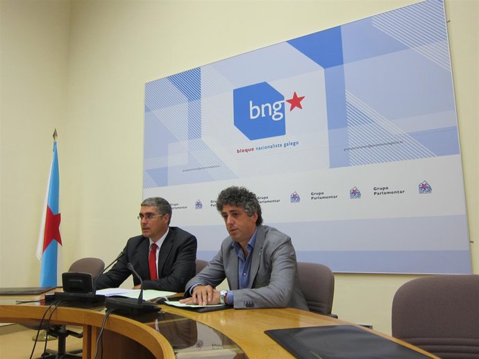 Carlos Aymerich Y Xosé Manuel Pérez Bouza