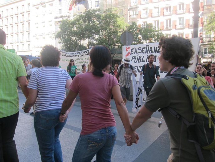 Corro De La Patata Ante Educación