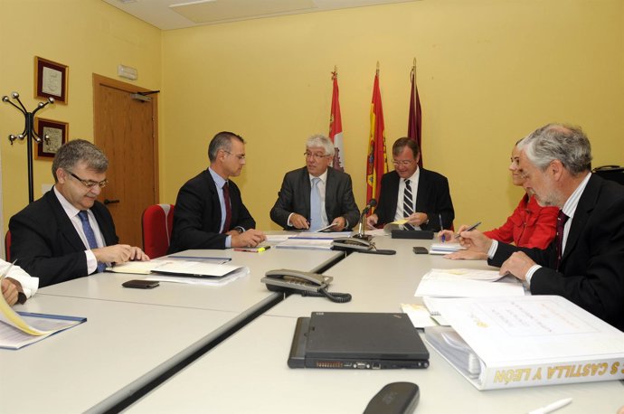 Miembros Del Patronato De La Fundación Centro De Supercomputación La Reunión Man