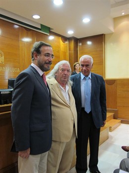 López Y Alonso Junto Al Artesano 'Tito'