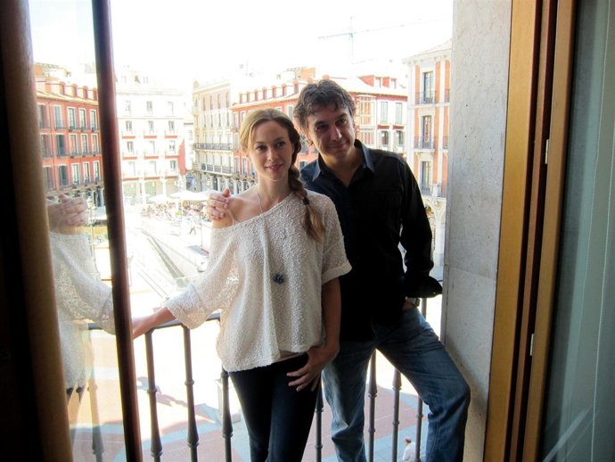 Los Actores Javier Veiga Y Marta Hazas, Protagonistas De Amigos Hasta La Muerte