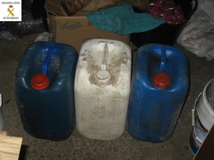 Detenidas Dos Personas Tras Robar Combustible De Camiones