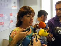 Armengol: "El PP tendrá que explicar el motivo de no querer subir los impuestos a los grandes patrimonios"