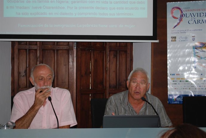 Manuel Martínez, En Los Cursos De La UPO