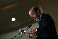 Rubalcaba respeta lo que decida el PSN sobre el Gobierno navarro pero le pide que piense sobre todo en los ciudadanos