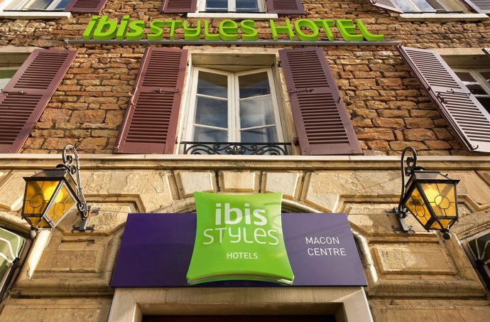 Entrada De Hotel Ibis Styles 