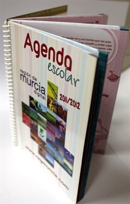 Reparten Agendas Escolares Con Información Y Curiosidades De La Región