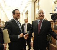 El PSOE C-LM sale en defensa de Bono y ve un "error" las declaraciones de Chaves