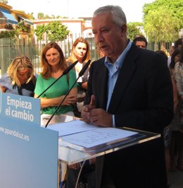 Arenas, Hoy Tras Visitar Un Colegio Público