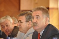 La parada del bus de Interpeñas cambiará para mejorar la seguridad de los peatones y vehículos