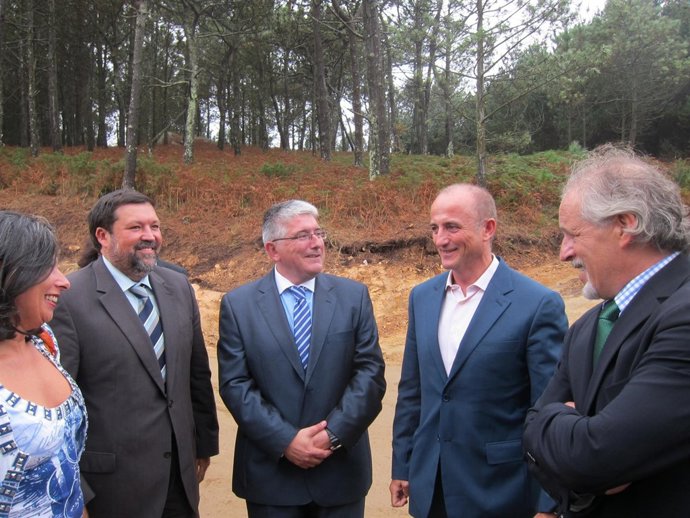 Primera Piedra Del Parador De Muxía