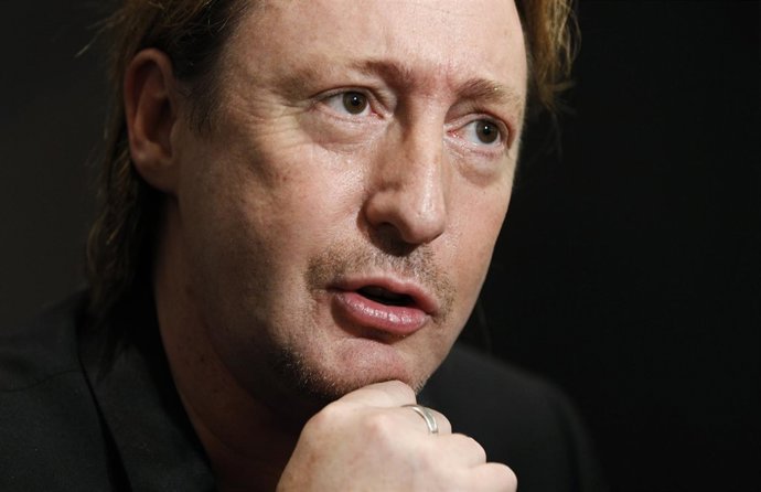 El Músico Y Fotógrafo Julian Lennon, Hijo De John Lennon