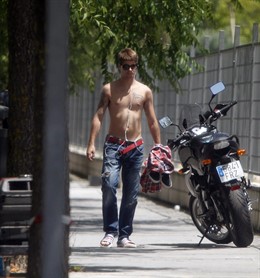 Luis Fernández Sin Camiseta 